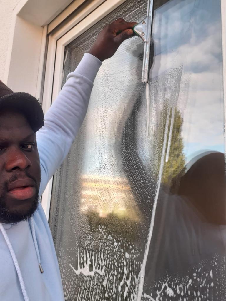 0f246117-cc48-4c02-bd92-6641600a664a